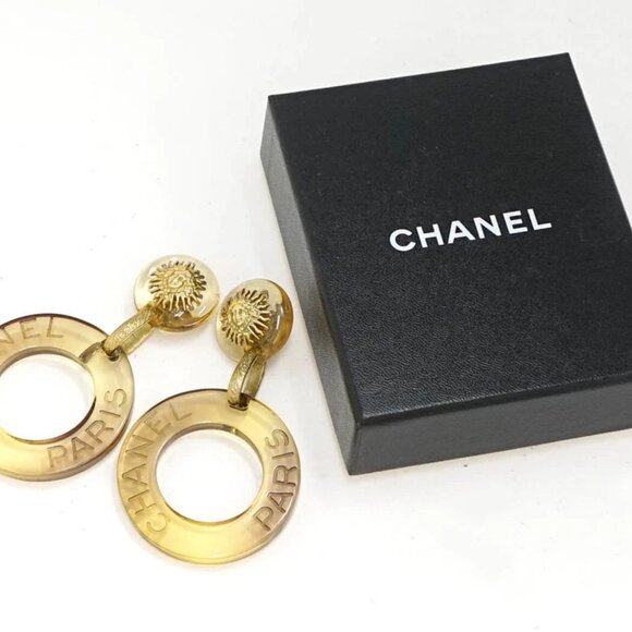 CHANEL Sun Motif Huge Lucite Hoop Dangle Earrings Gold Tone 95C w/Box USED x1130 - Picture 6 of 6